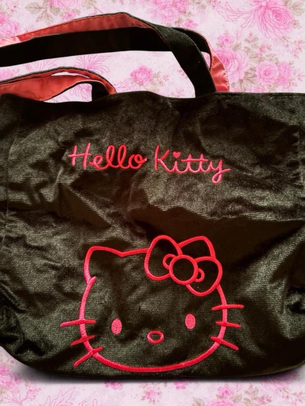 Hello kitty black and pink reversible tote